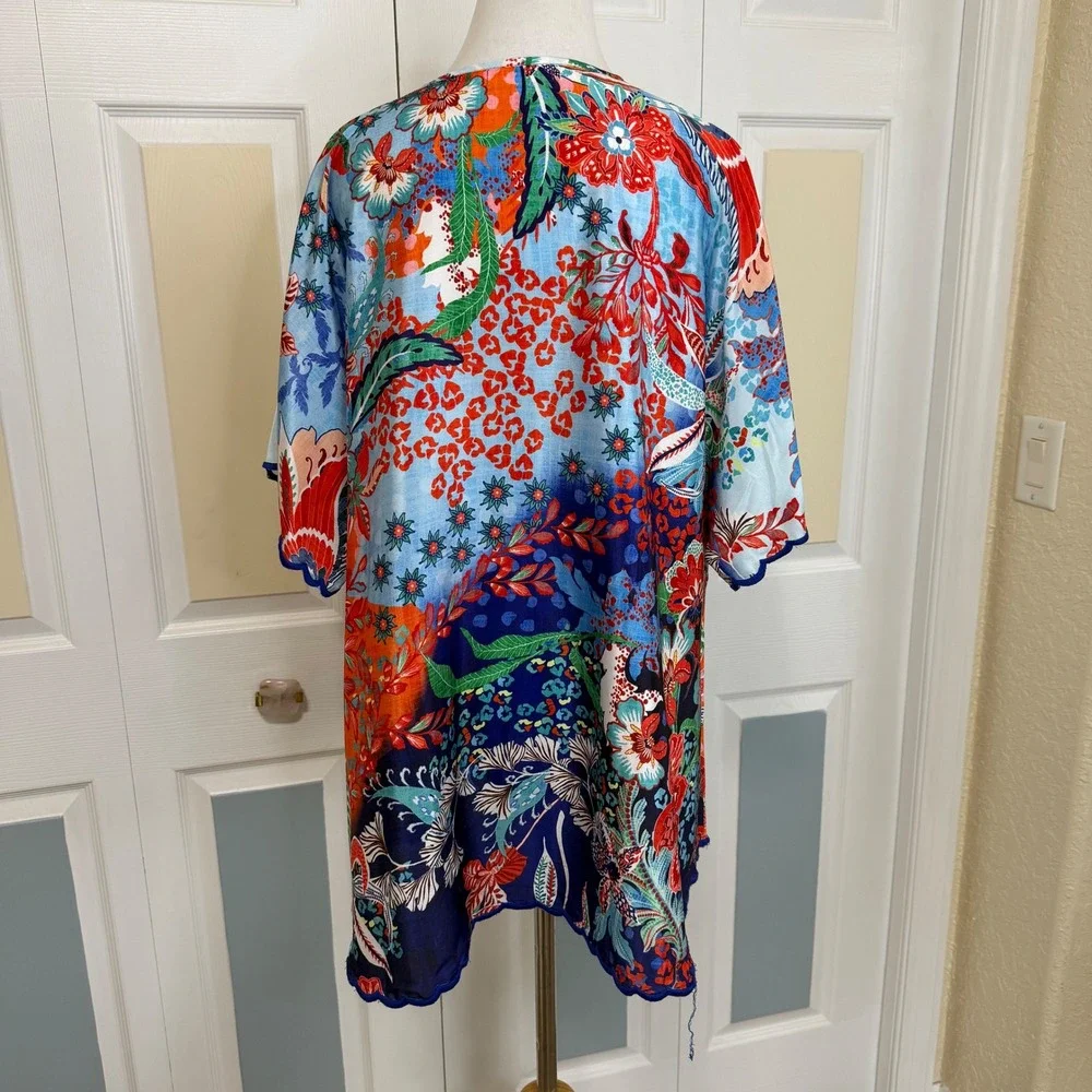 Love Kyla Anthropologie Tunic Bohemian Floral Print Tie Neck Scalloped Edge M